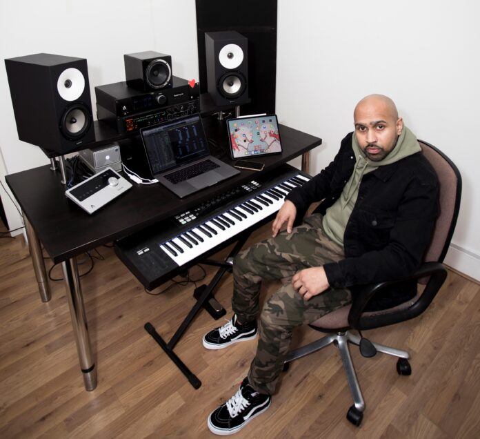 ash camo studio shot