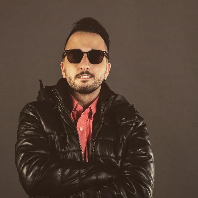 Interview With Actor, Screenwriter, and Producer Ariel Lavi