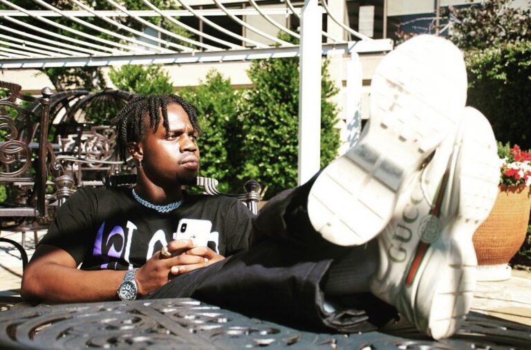 ARSHBRO THE GREAT AND DEDICATED MUSICIAN OF THIS ERA