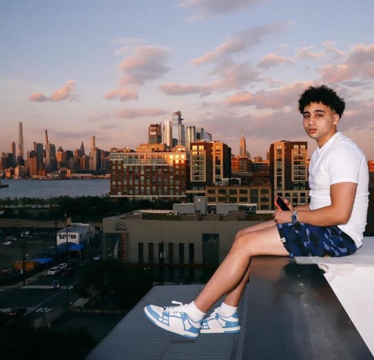 Meet Nour Atta, an young budding music talent taking the industry by storm