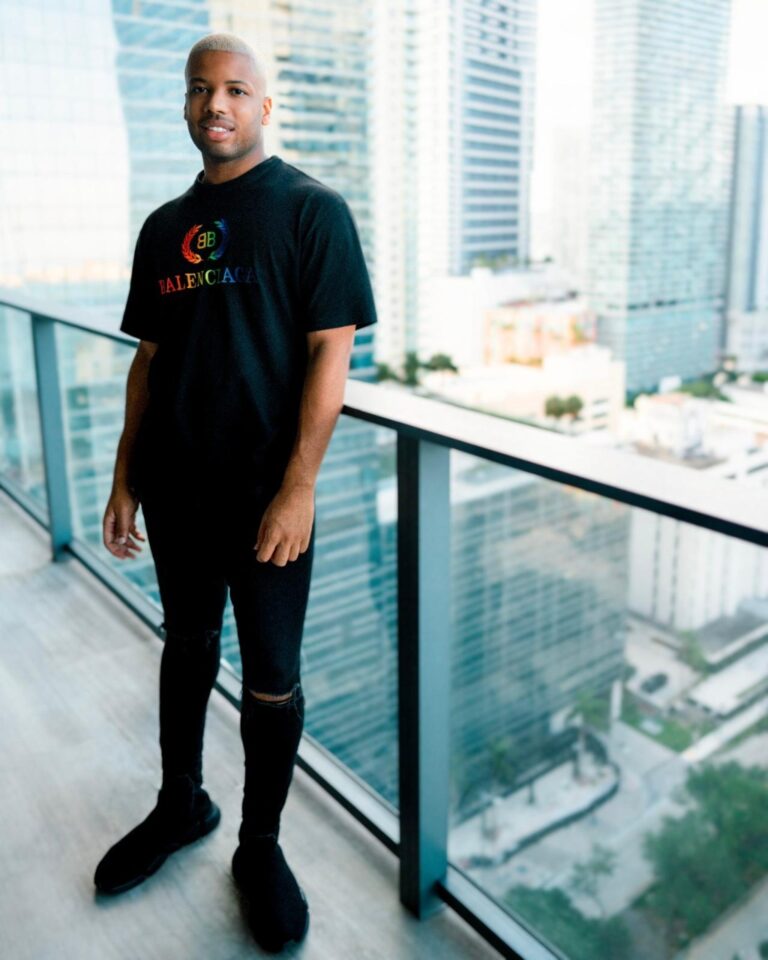 Noah Telly’s New Album Mixes Past Country Life with Modern Urban Living