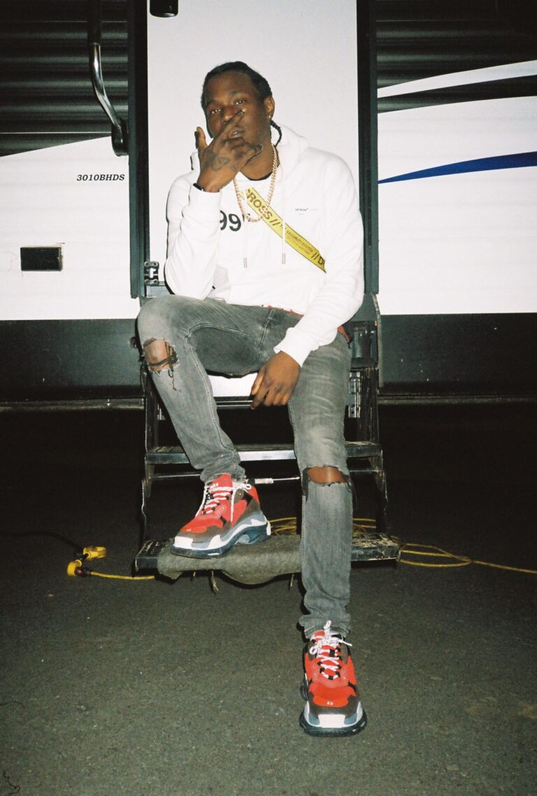 Paperclipz Is Looking To Spread Positivity Through His Art