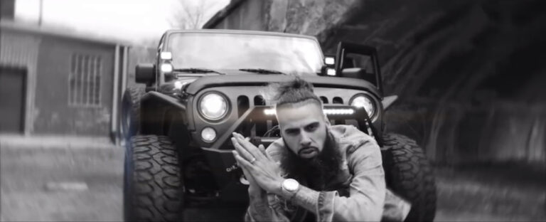 THE TRILLA TRIFECTA – FASHION, CANNABIS, & HIP-HOP