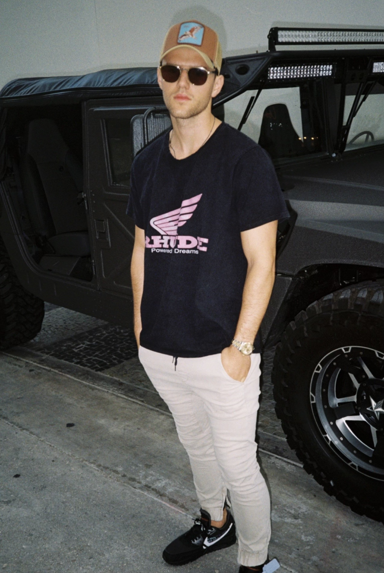 Tyler Bartel lifts you and your mood with his hit new single “Froze”