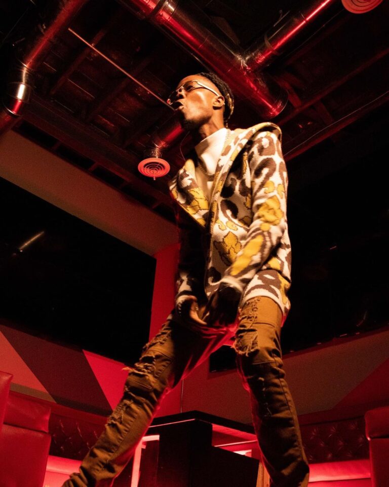 Your life, your rules. Cae Cartier’s “Scene” aims to deliver that message