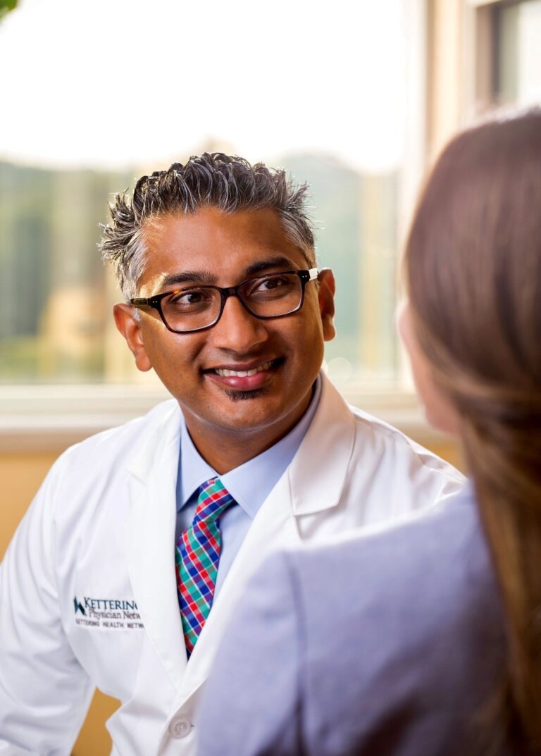 Kamal R. Woods Offering a Gateway to Safe Spinal Care