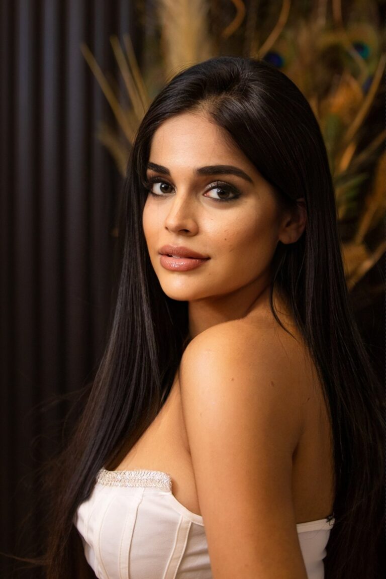 An American Escapade with Singer-songwriter LIDYA