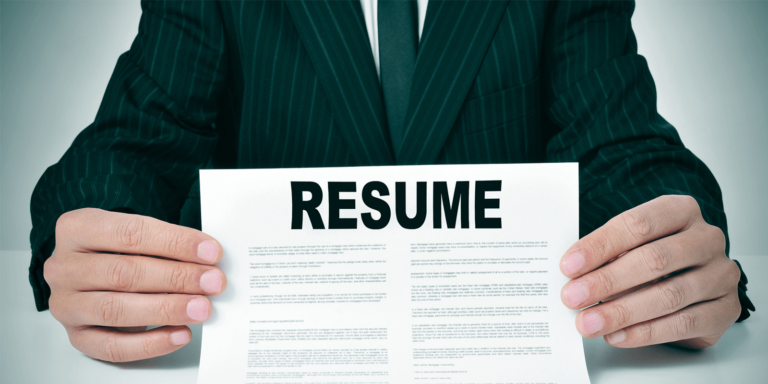 How to Choose the Right Creative Resume Template for Your Field?
