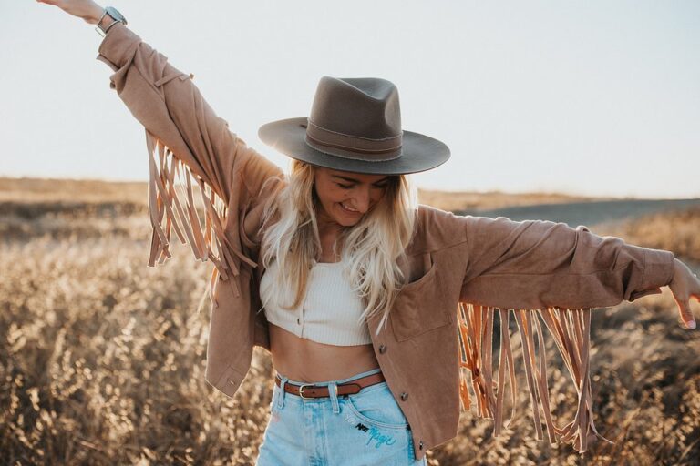 Lola Kristine Invites Us to Witness Vulnerability of Love Through Her Eyes