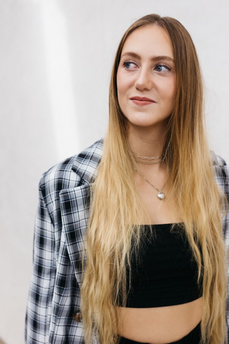 Award-Winning Filmmaker Asia Bonetto Tackles Child Poverty and Single Motherhood in Japan with Impactful Documentary