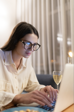 Why Positive People Succeed at Online Dating: 10 Tips to Boost Your Success