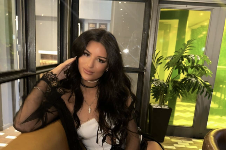 Avilixo’s Rise: Turning Roblox Passion into a Fashion and Beauty Empire