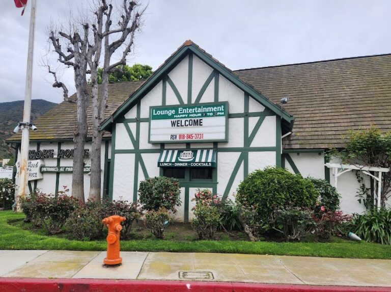 Smoke House Restaurant Celebrates 80 Years of  Hollywood History